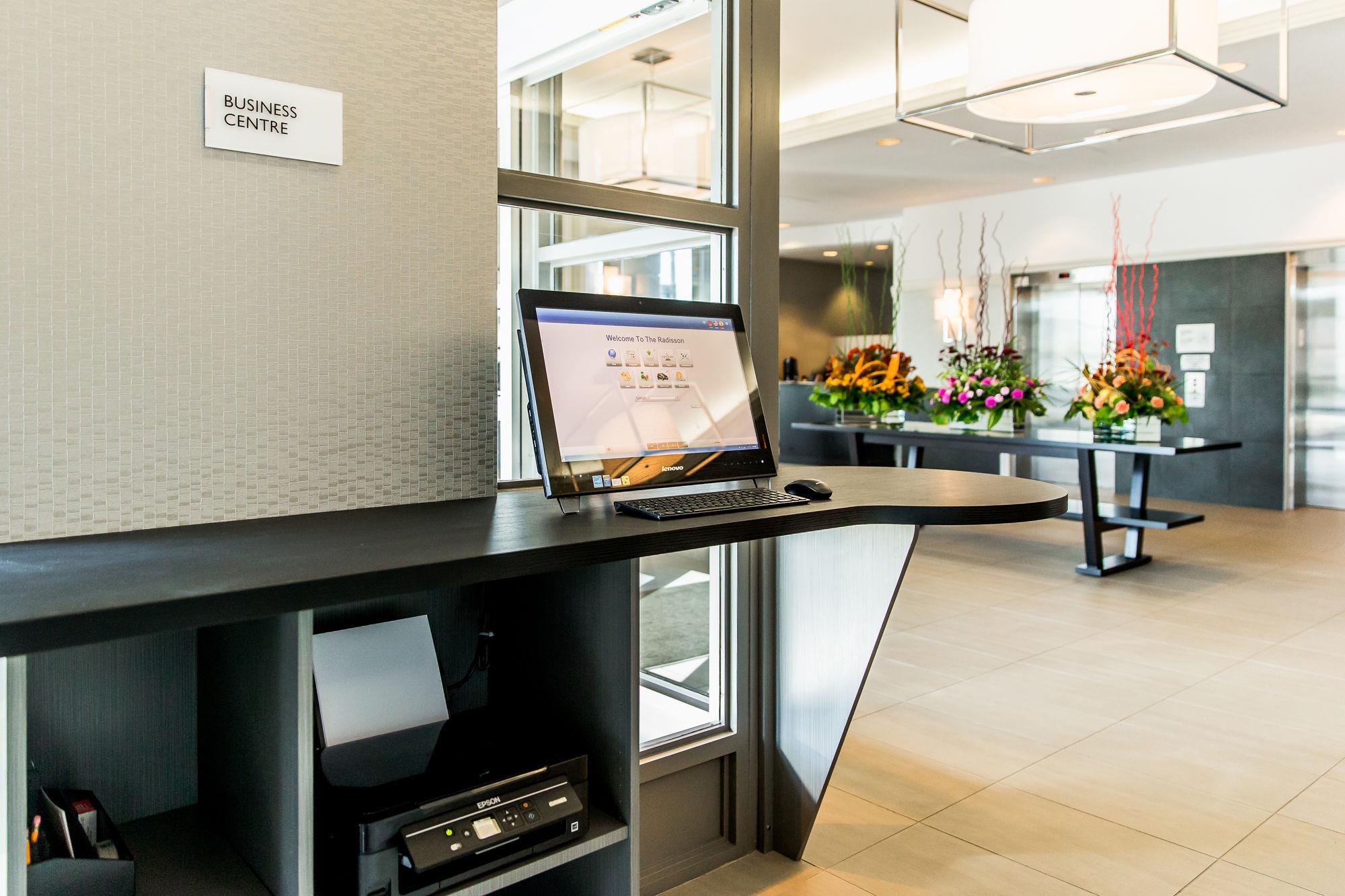 Hotel Courtyard By Marriott Kitchener Zewnętrze zdjęcie