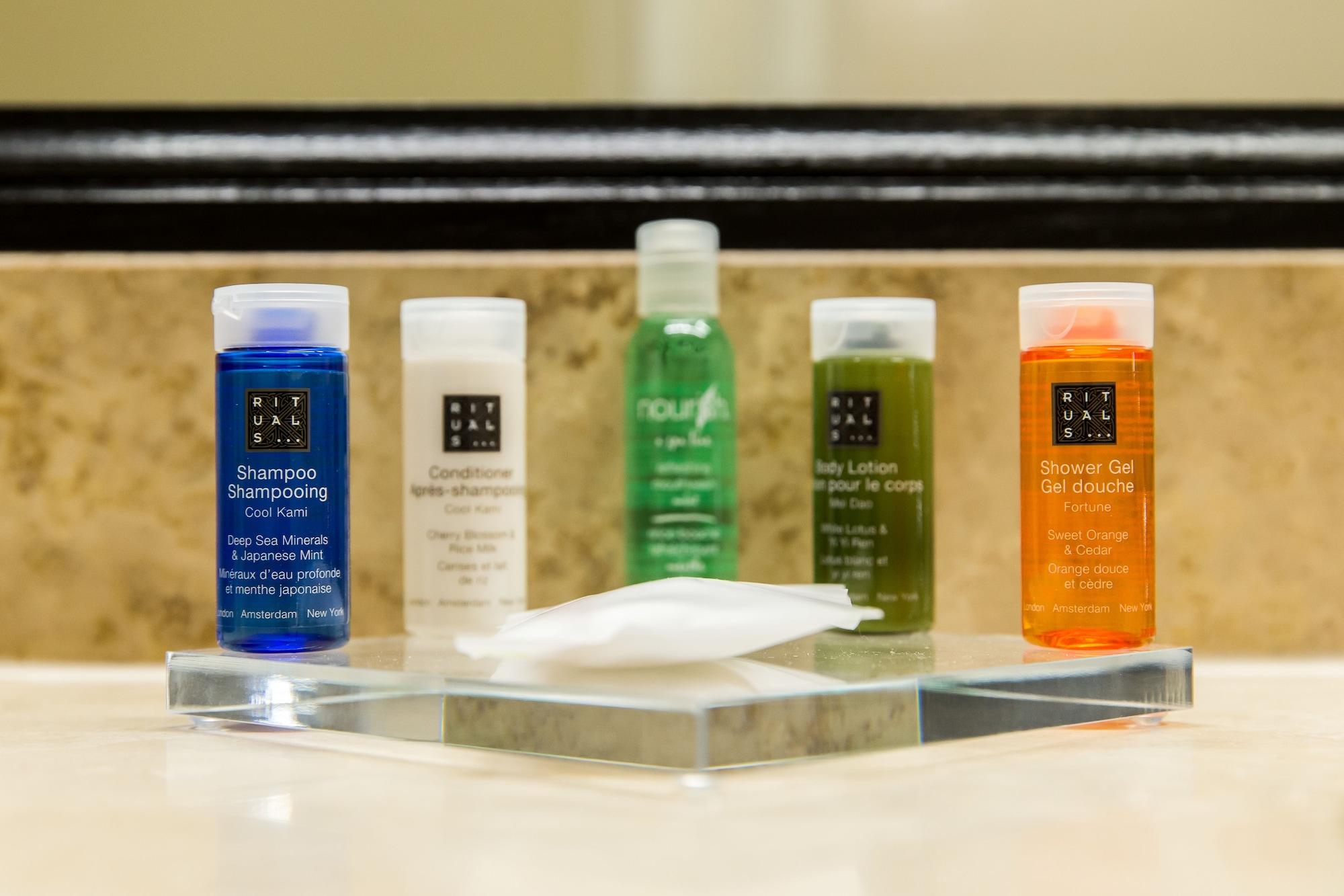 Hotel Courtyard By Marriott Kitchener Zewnętrze zdjęcie