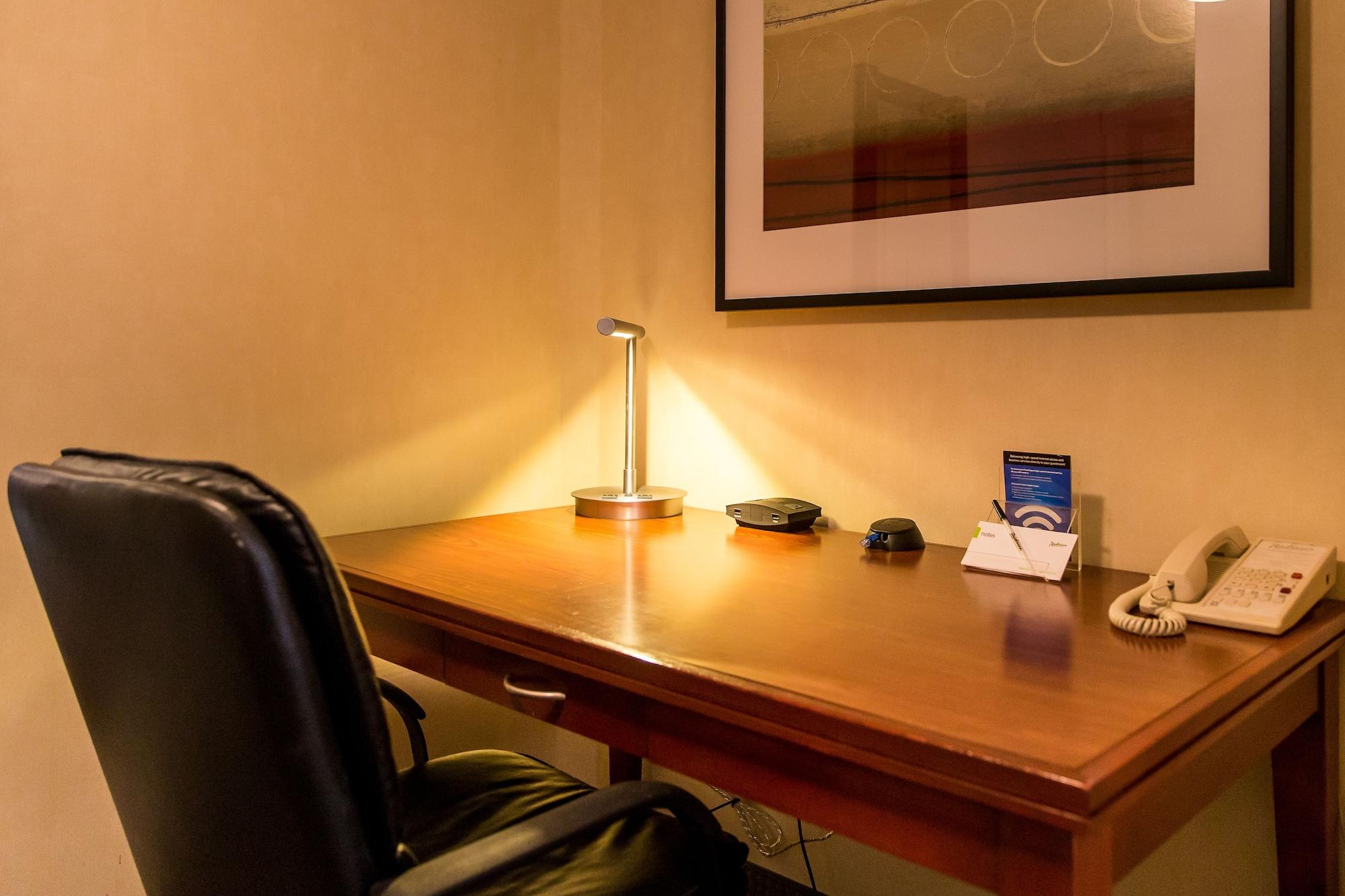 Hotel Courtyard By Marriott Kitchener Zewnętrze zdjęcie